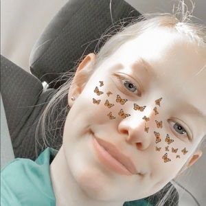 Meet your Posher, Ava